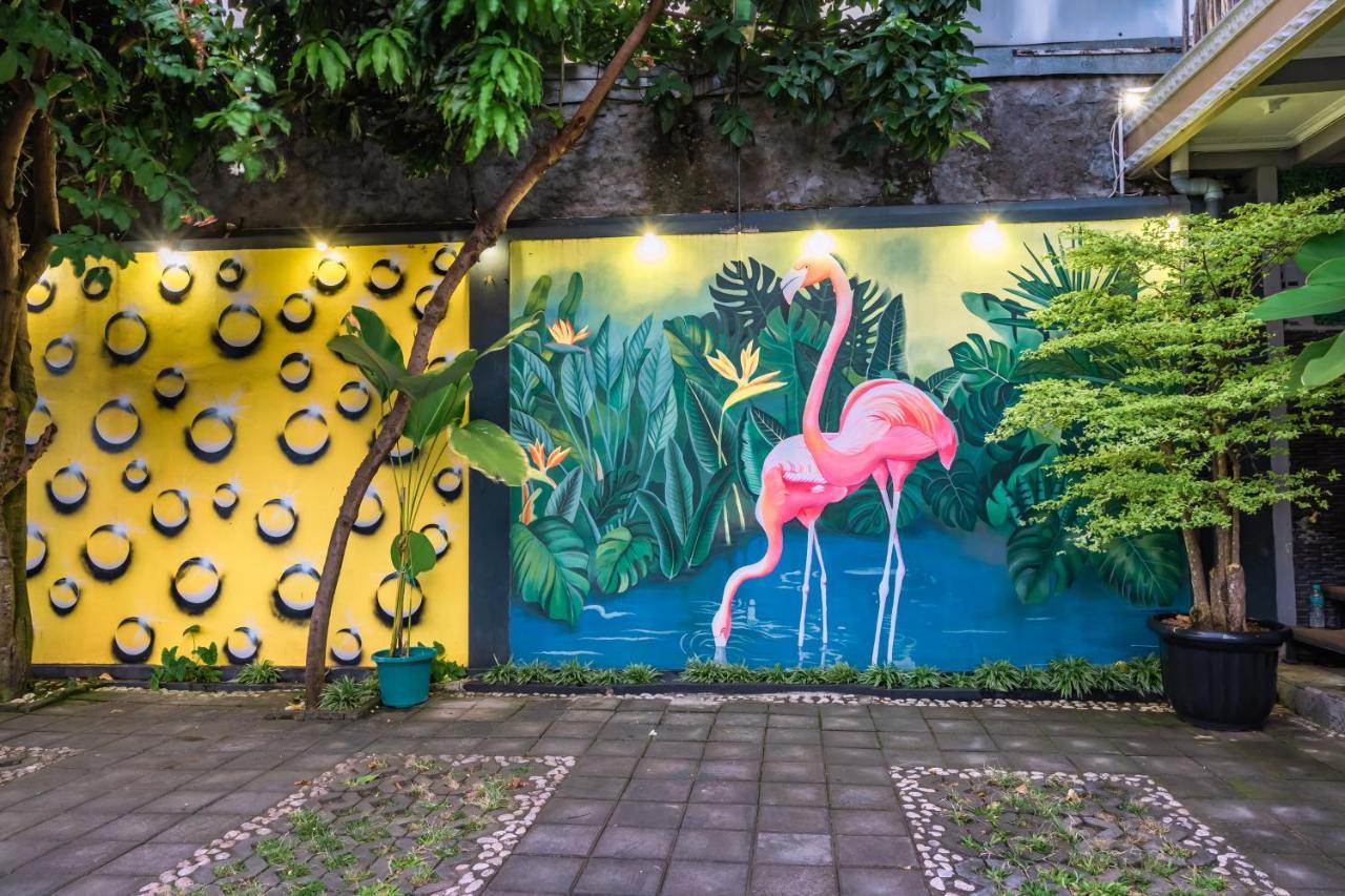 Metro Malioboro Living Hotel Yogyakarta Exterior photo
